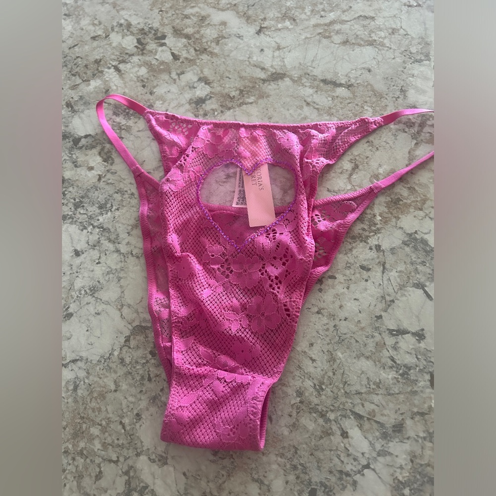 VS Heart lace bling panty Large NWT